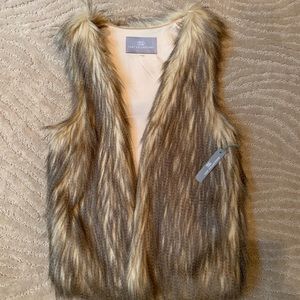 Tart Collections faux fur vest. New with tags